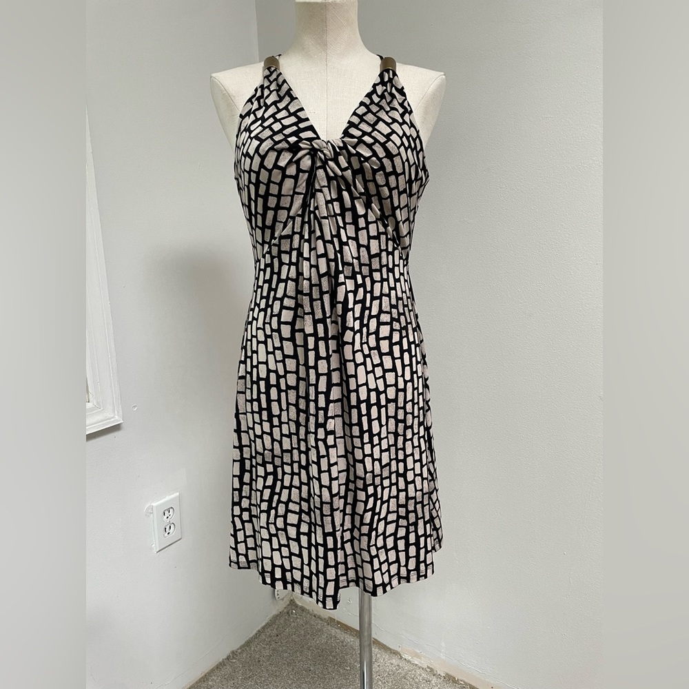 NWT Kenneth Cole Sleeveless Brown Dress with sleeve details petite M